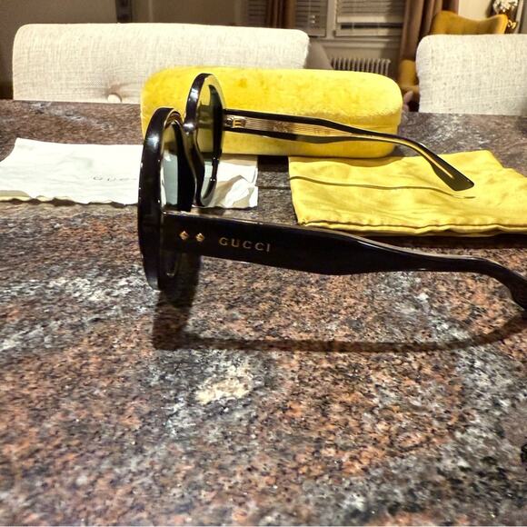 Gucci Round-frame Acetate Sunglasses - Picture 5 of 16